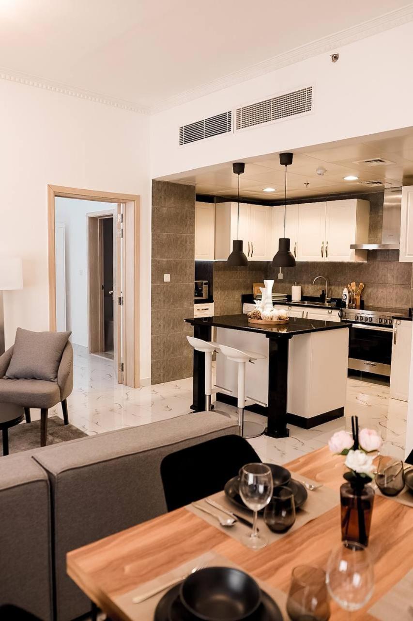 Апартаменти Dubaistay Luxury 2 Bedroom Jvc King And Queensize *