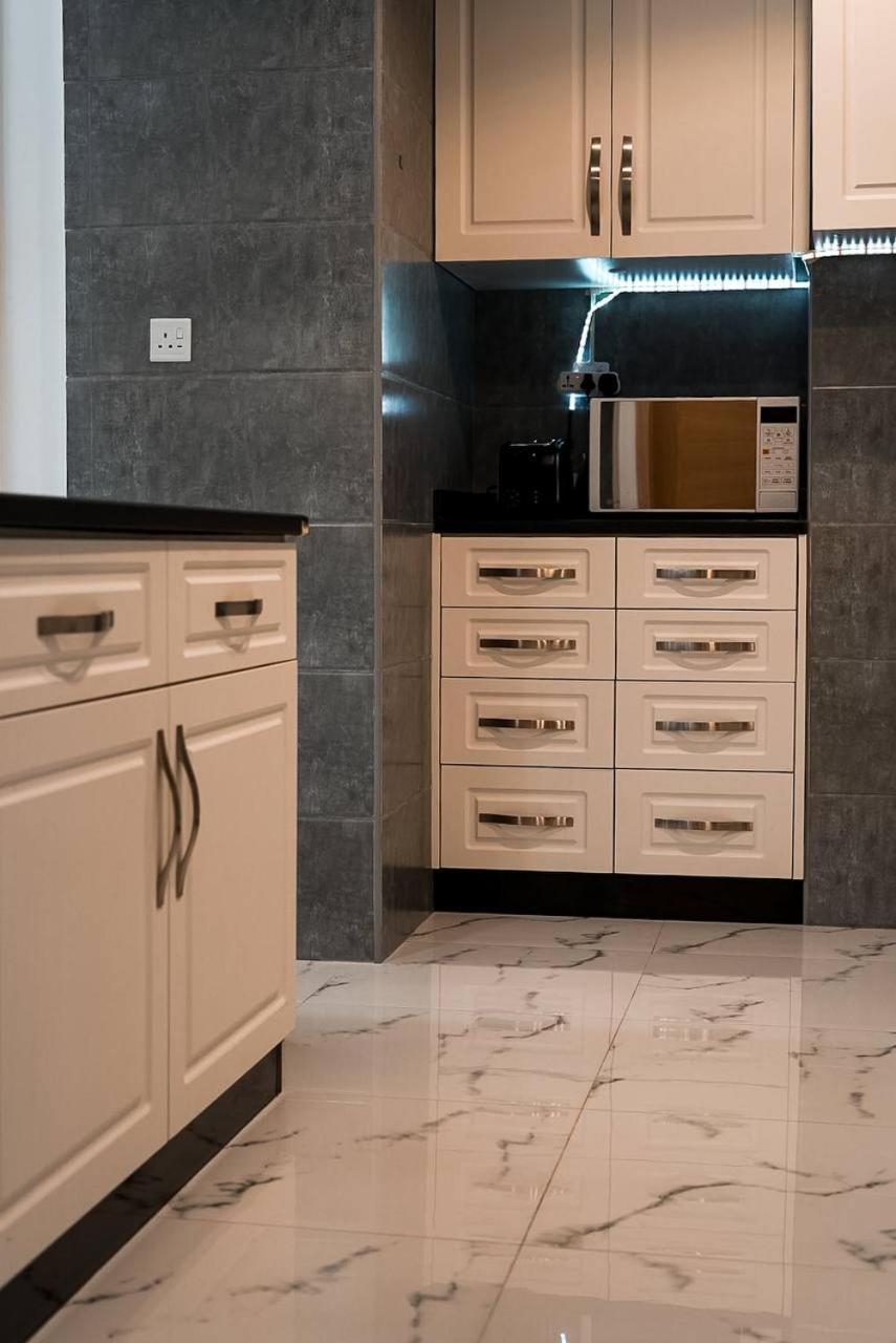 Dubaistay Luxury 2 Bedroom Jvc King And Queensize Апартаменти Дубай