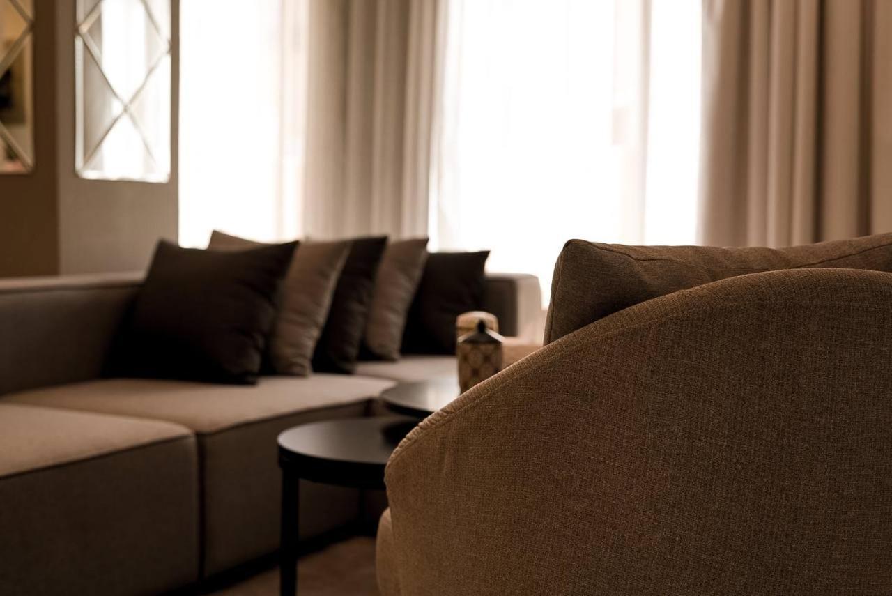 Dubaistay Luxury 2 Bedroom Jvc King And Queensize Апартаменти *