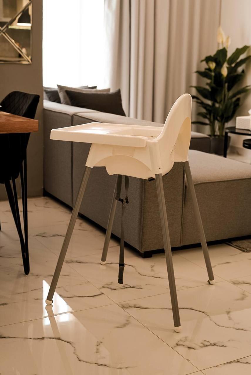 Dubaistay Luxury 2 Bedroom Jvc King And Queensize * Дубай