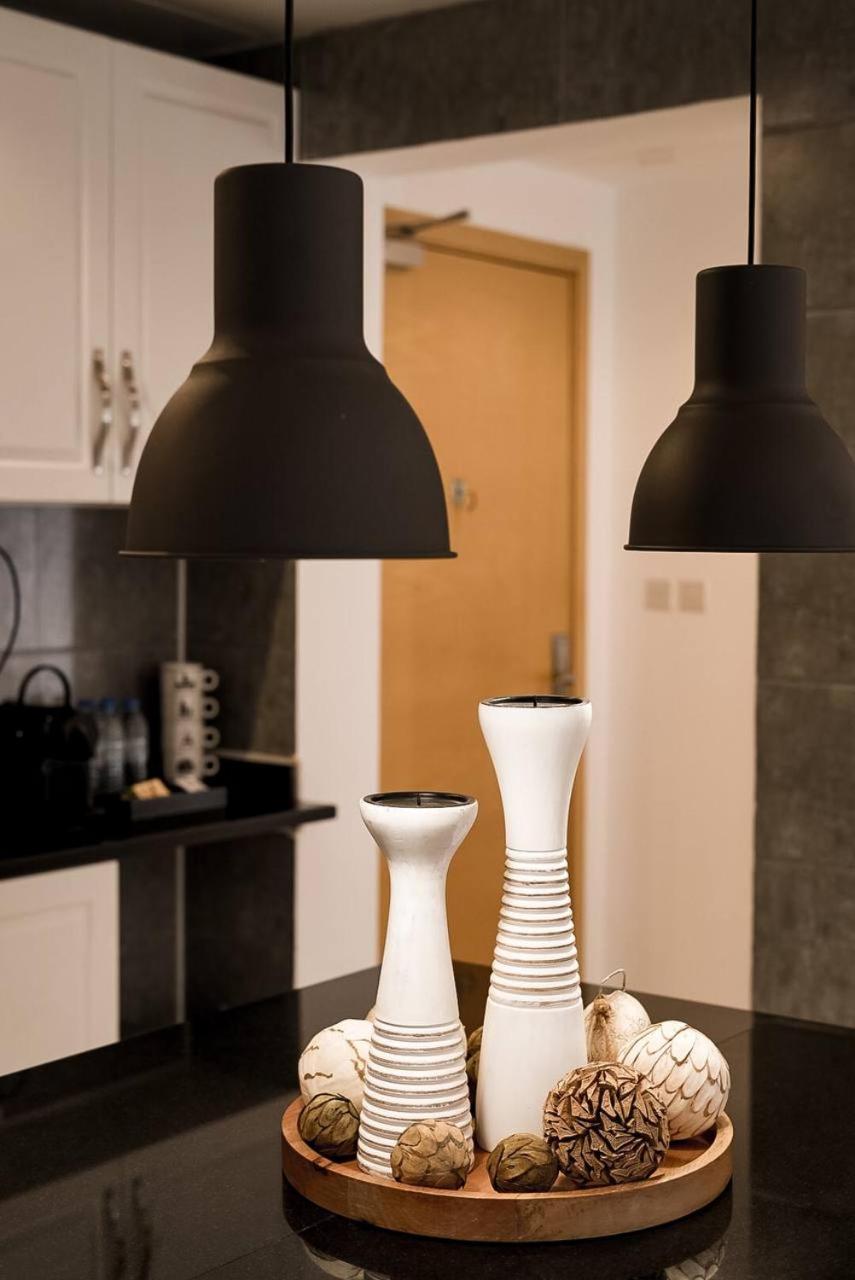 Апартаменти Dubaistay Luxury 2 Bedroom Jvc King And Queensize Дубай